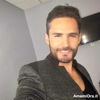 nicolas122 - date a Italian, 100% free nicolas122