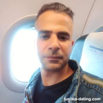 petitb - date a Italian, 100% free petitb